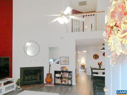 616 Whitcover Cir, Charlottesville, VA 22901-3761