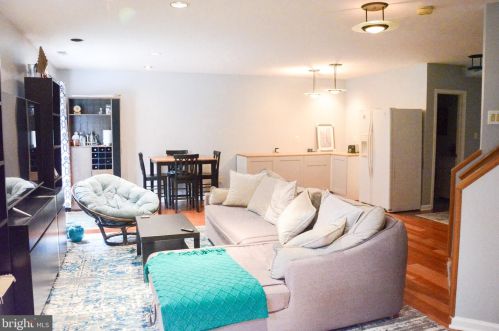 12914 Acorn Hollow Ln, Silver Spring MD  20906-3200 exterior