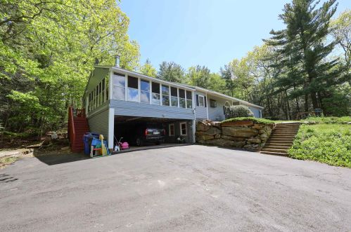 25 Windsor Blvd, Londonderry, NH 03053-3695