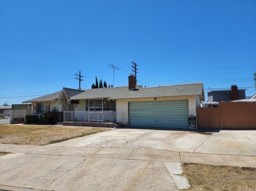 3204 Sunview Dr, Anaheim, CA 92804-4731