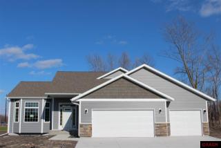105 Onyx Ct, Mankato, MN 56001-8758