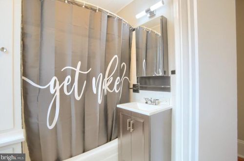 351 Ross St, Lancaster PA  17602-1941 exterior