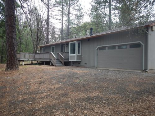 6581 Nugget Dr, Michigan Bluff, CA 95631-9666