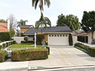1510 Hallgreen Dr, Walnut, CA 91789-3439