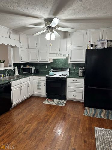 124 Ashland Dr, Stockbridge GA  30281-1769 exterior