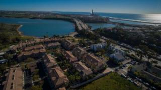 4023 Bluff View Way, Carlsbad, CA 92008-3590