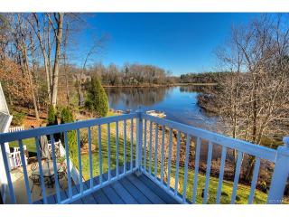 8606 Finstown Ln, Chesterfield, VA 23838-5170