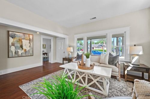 2620 Flower St, Santa Ana CA 92706-1930 exterior