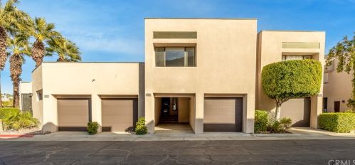 470 Village Sq, Palm Springs, CA 92262-7502