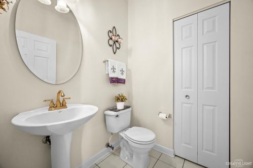 791 Delacourte Ave, Lemont IL  60490-5007 exterior