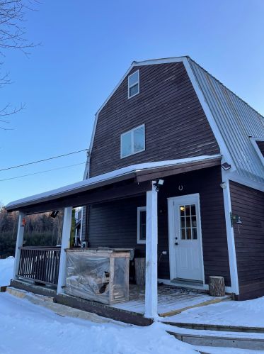 36 Bassett Ln, Grafton, NH 03240-3804