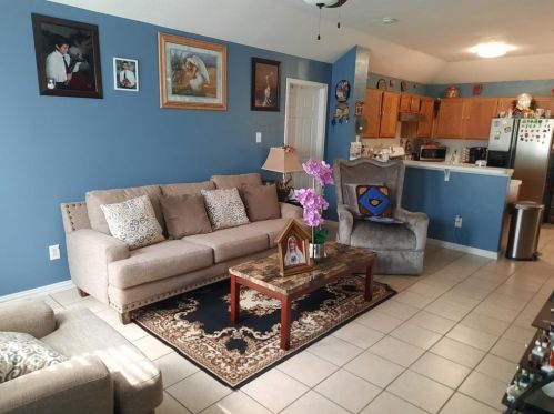 1820 Greenfield Dr, Richmond TX  77471-5589 exterior