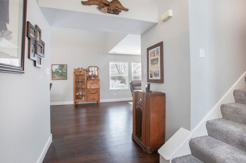 1208 Betty Dr, Plainfield, IL 60586-2247