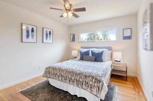 10564 Ainsworth Dr, Los Altos CA 94024-7448 exterior