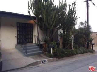 2788 Hollyridge Dr, Los Angeles, CA 90068-3039