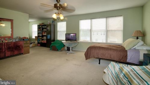 4907 Mariners Dr, Shady Side MD 20764-9752 exterior