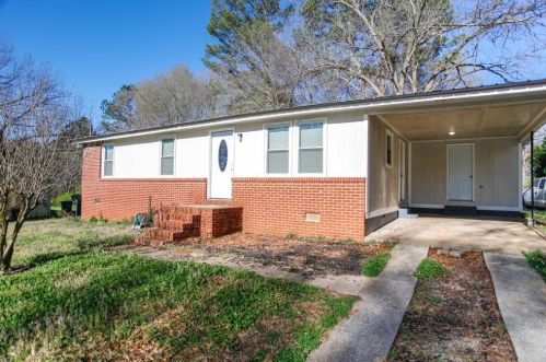 58 Martin Luther King Jr Dr, Jefferson GA  30549-1360 exterior