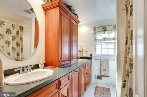 514 Heavitree Garth, Severna Park MD 21146-1012 exterior