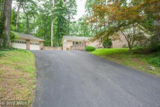 12118 Stirrup Rd, Herndon, VA 20191-2104