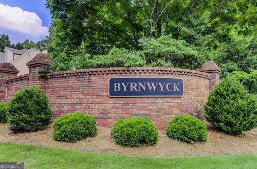 3959 Hovis Ct, Atlanta GA  30319-1680 exterior