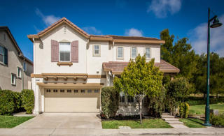 5713 Shadow Hill Dr, Pleasanton, CA 94568-7883
