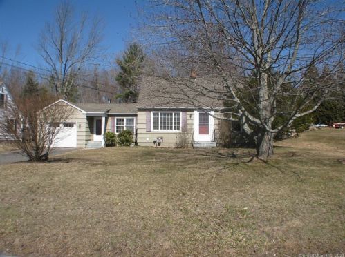 79 Dibble St, Torrington, CT 06790-3127