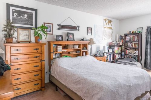 22714 Maple Ave, Torrance, CA 90505-2731