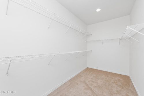 5934 Indian Terrace Dr, Simi Valley CA  93063-5771 exterior