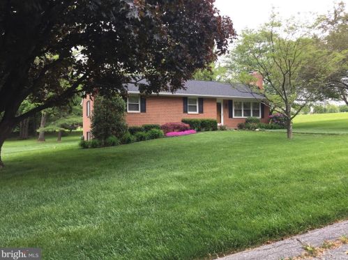 1801 Ridgecroft Dr, Forest Hill, MD 21050-2404