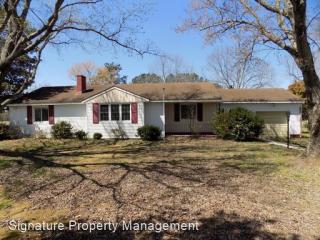 1249 Moorefield Rd, Eltham VA  23181-3019 exterior