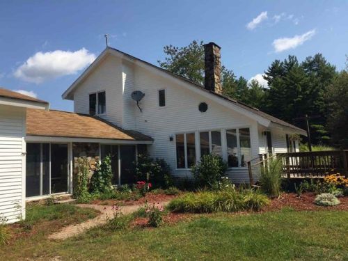 97 Mount Delight Rd, Deerfield, NH 03037-1304