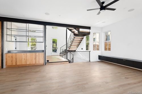 1061 Leyden St, Denver CO  80220-4636 exterior