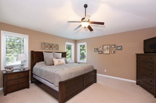 13615 Garrett Ave, Saint Paul MN  55124-7647 exterior