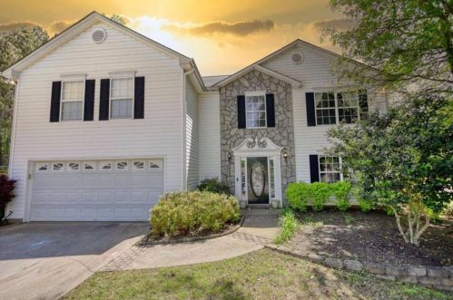 208 Clearwater Dr, Monroe, GA 30655-7320