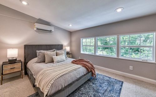 15 Bates Ave, Atlanta GA  30317-1301 exterior