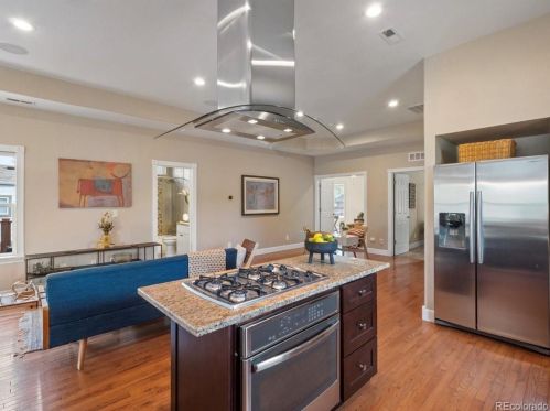 3001 Clarkson St, Englewood CO  80113-1707 exterior