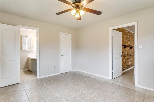 324 Afton Rd, Fort Worth TX  76134-3947 exterior