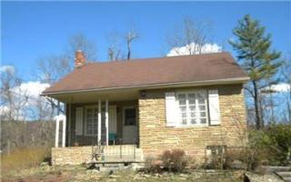 13810 Bluejay Dr, Cumberland, MD 21502-5903