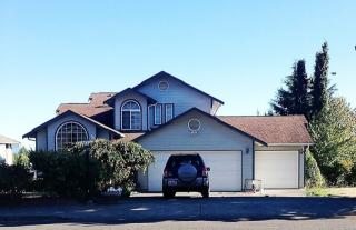 2219 Sunrise St, Ferndale, WA 98248-8302