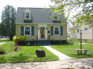 1226 12th St, Virginia, MN 55792-3334