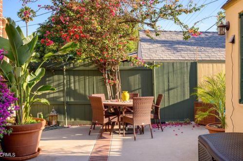 1149 Cordova Ave, Glendale CA  91206-2115 exterior