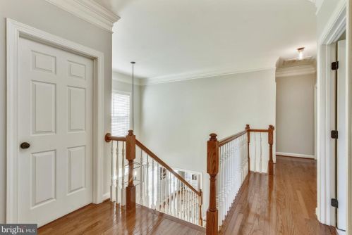 7742 Royal Sydney Dr, Gainesville VA  20155-2867 exterior