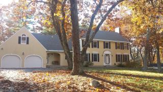 22 Hemlock Hill Rd, Amherst, NH 03031-2646