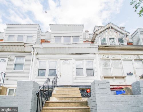4927 17th St, Philadelphia, PA 19112-0017