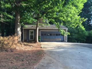 2470 Nugget Dr, Conyers, GA 30094-3135