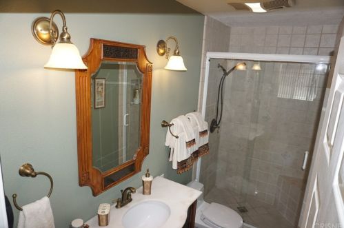 1243 4 St, Simi Valley CA 93065-3247 exterior