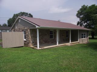 329 Loop Rd, Jasper, TN 37347-5208