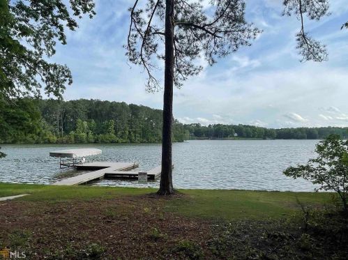 126 Parks Mill Dr, Buckhead, GA 30625-3002