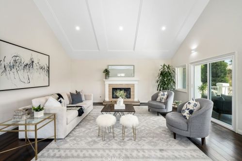 10228 Overhill Dr, Santa Ana CA  92705-1595 exterior