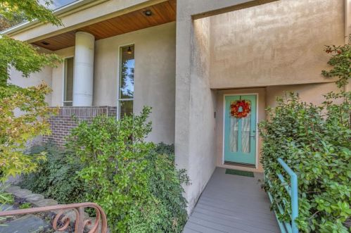 9021 Winding Oak Dr, Fair Oaks, CA 95628-4150